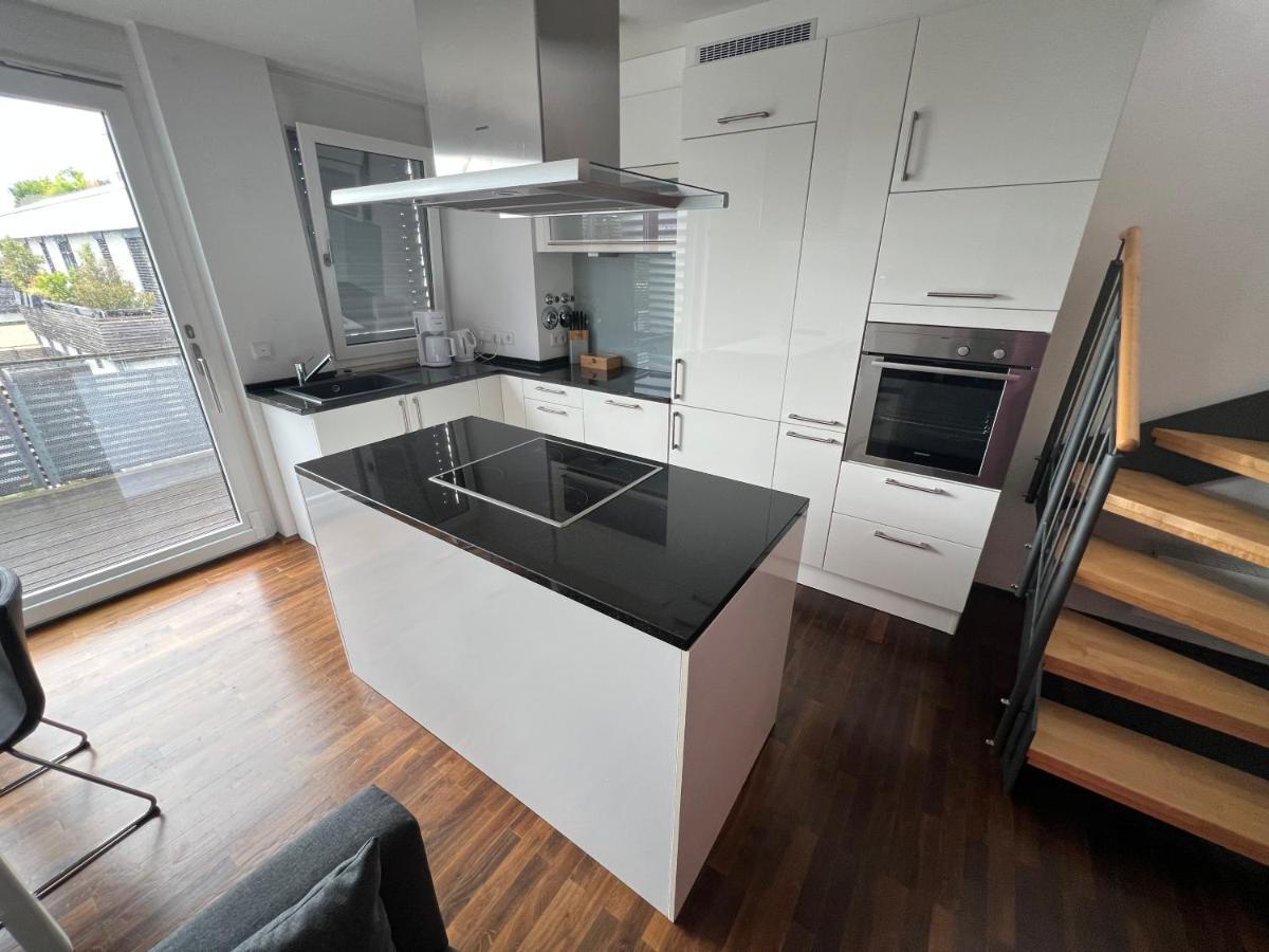 Penthouse-wohnung - Balkon - Dachterrasse - Zentrum Apartment
