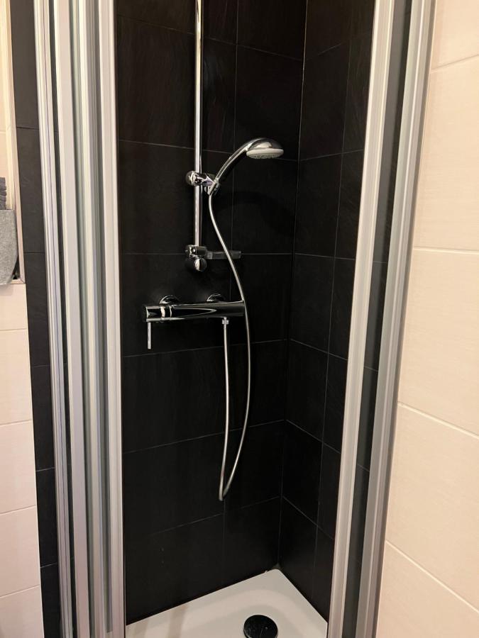 Apartment Penthouse-wohnung - Balkon - Dachterrasse - Zentrum